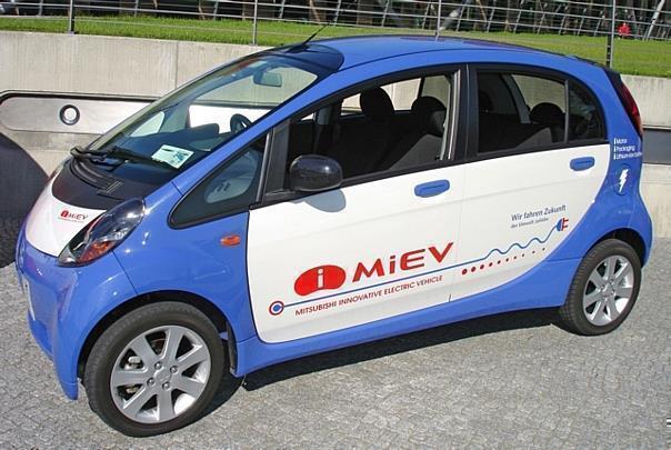 Erste Fahrerlebnisse mit dem Mitsubishi i-MIEV in Berlin. Foto: W. Riedel/auto-reporter.net